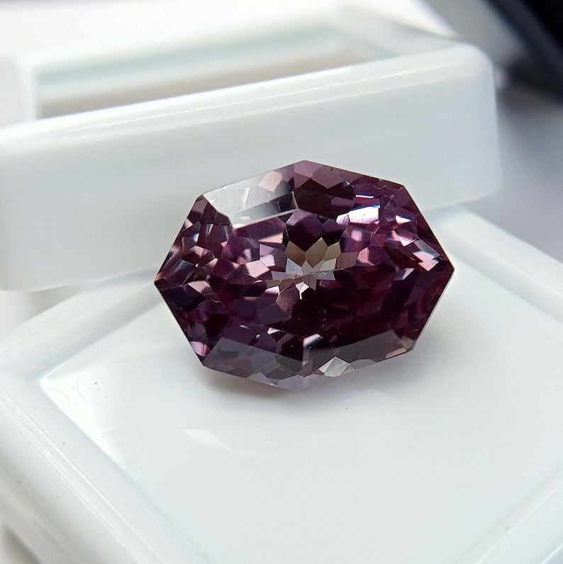 11.70ct Natural Brazilian Color Changing Alexandrite Fancy cut Loose Gemstone