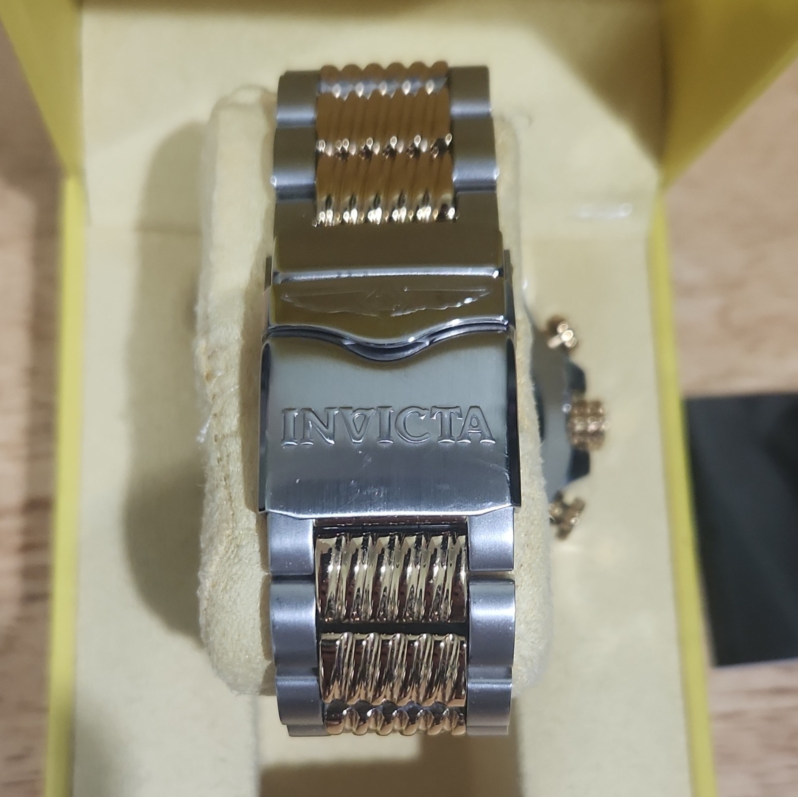 Invicta 25864 Quartz Chronograph 100m Two-Tone SS Bracelet Date Box