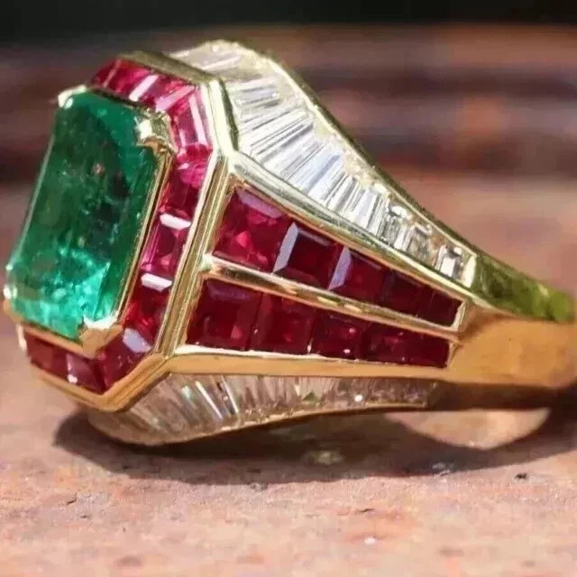 3.15Ct VVS1 Lab-Created Emerald & Ruby Men’s Anniversary Ring 14K Yellow Gold FN