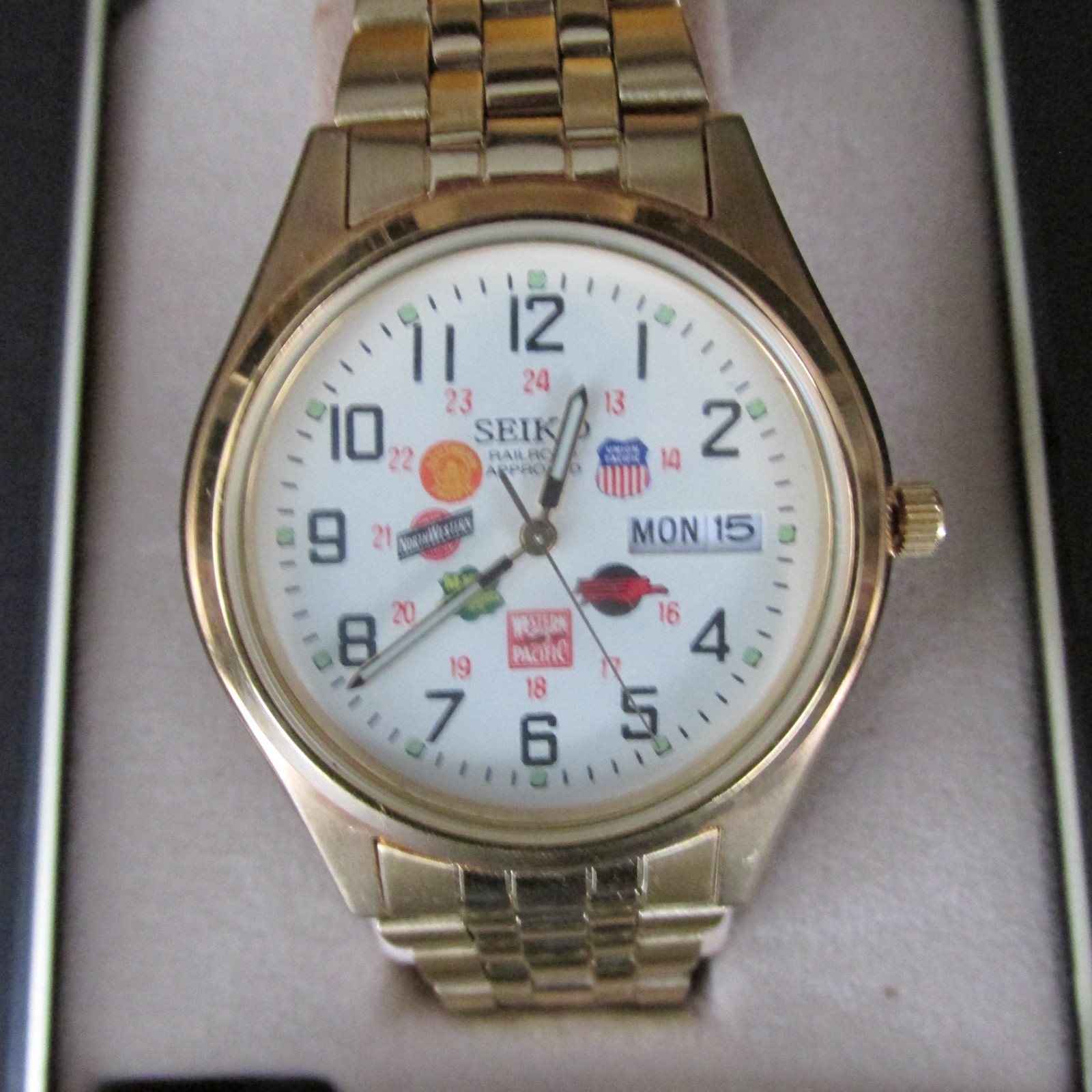 Seiko Railroad Wristwatch: Railroad Approved, 6 Emblems, Military Time & Date