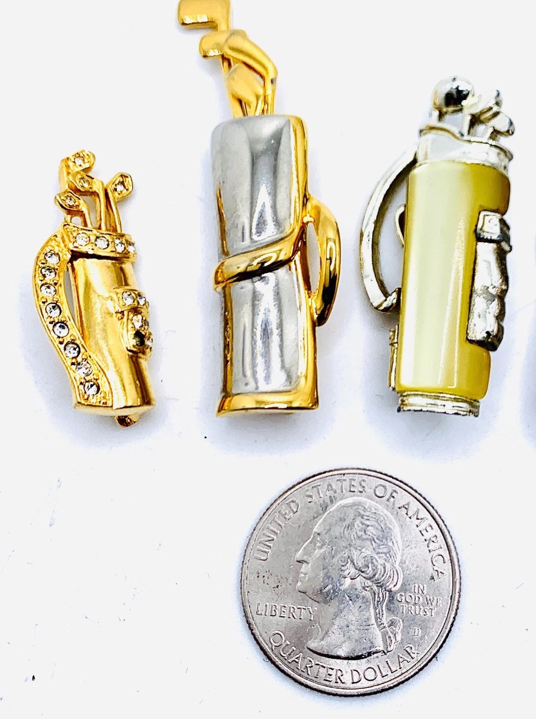Lot 3 Golf Club Bag/Clubs Brooch Pin Navika, Tana