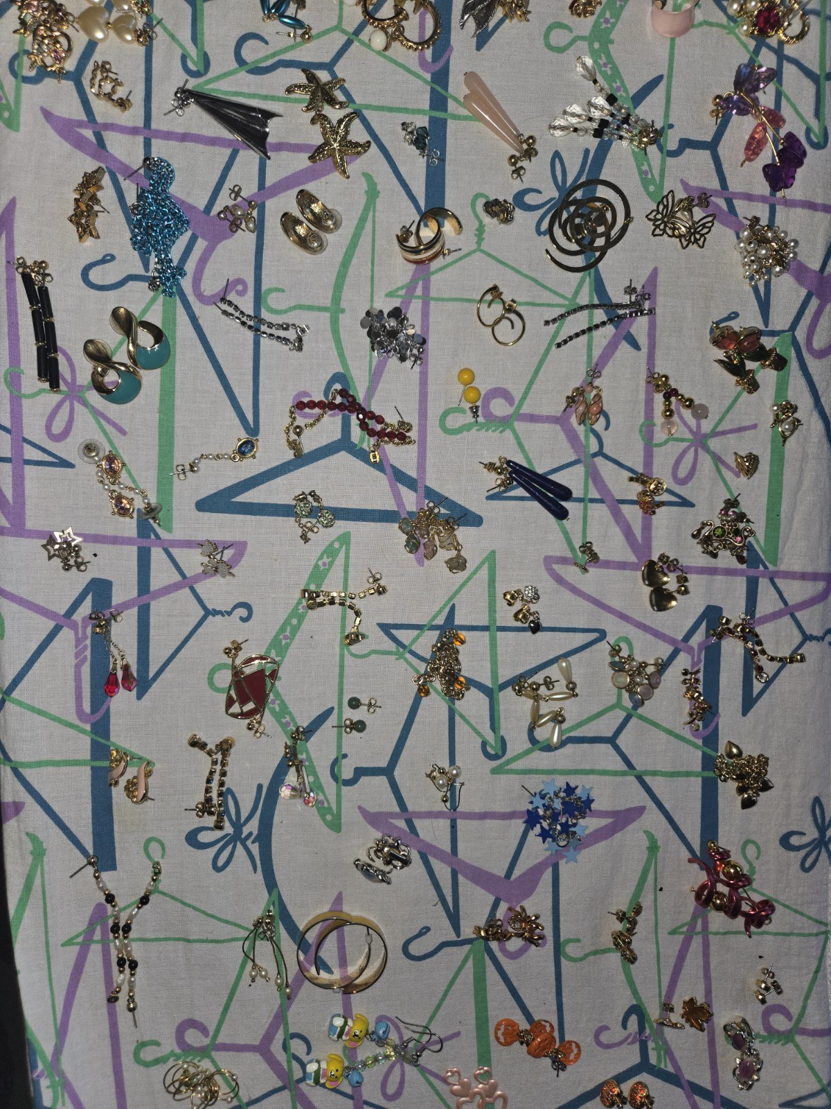 HUGE Avon Vintage Jewelry Lot, Earrings, Pins/Brooch, Necklaces, Bracelet, Rings
