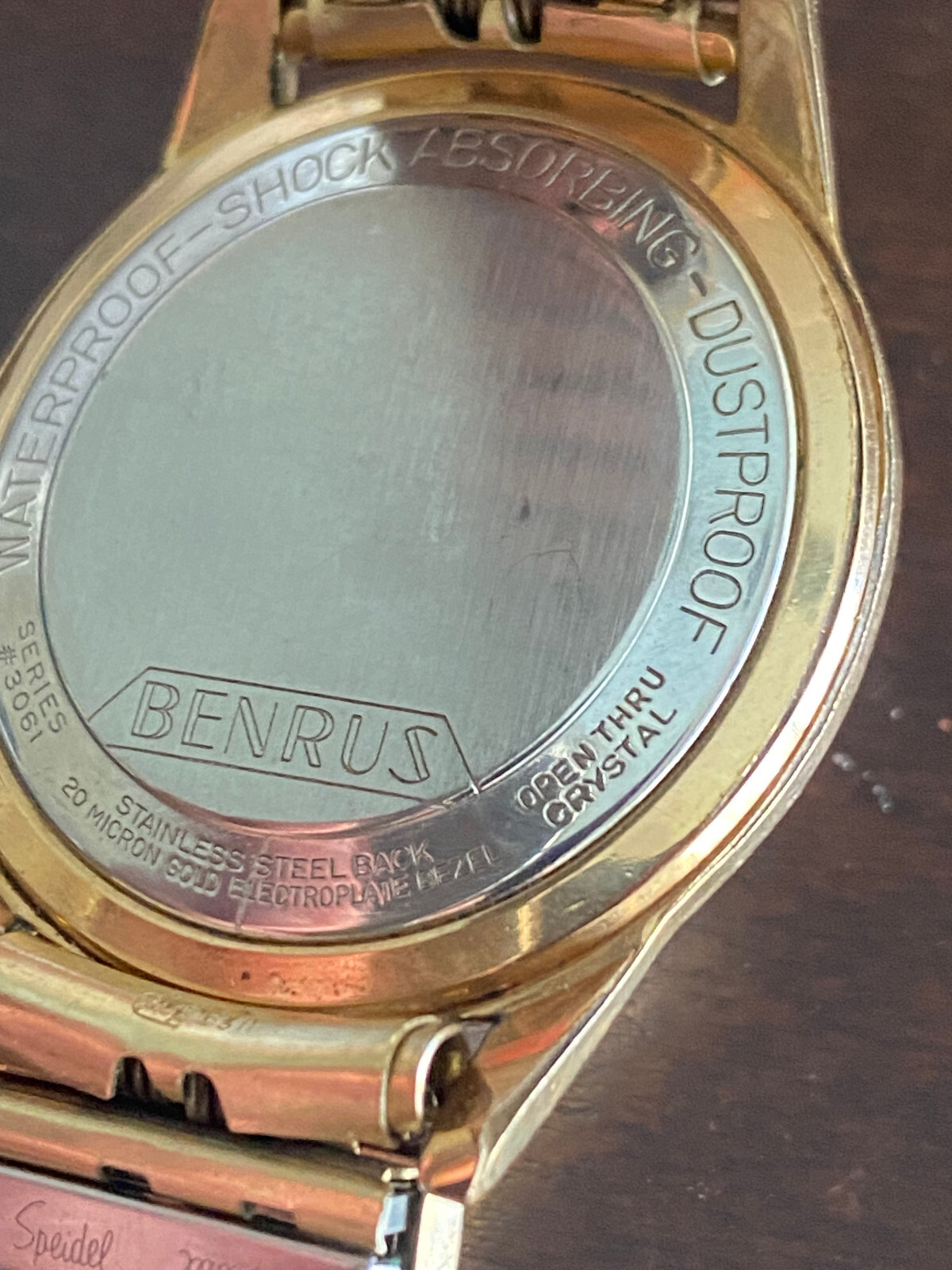 VINTAGE MEN’S BENRUS WRIST WATCH, MODEL DR2F, KEEPING TIME, VERY NICE CONDITION