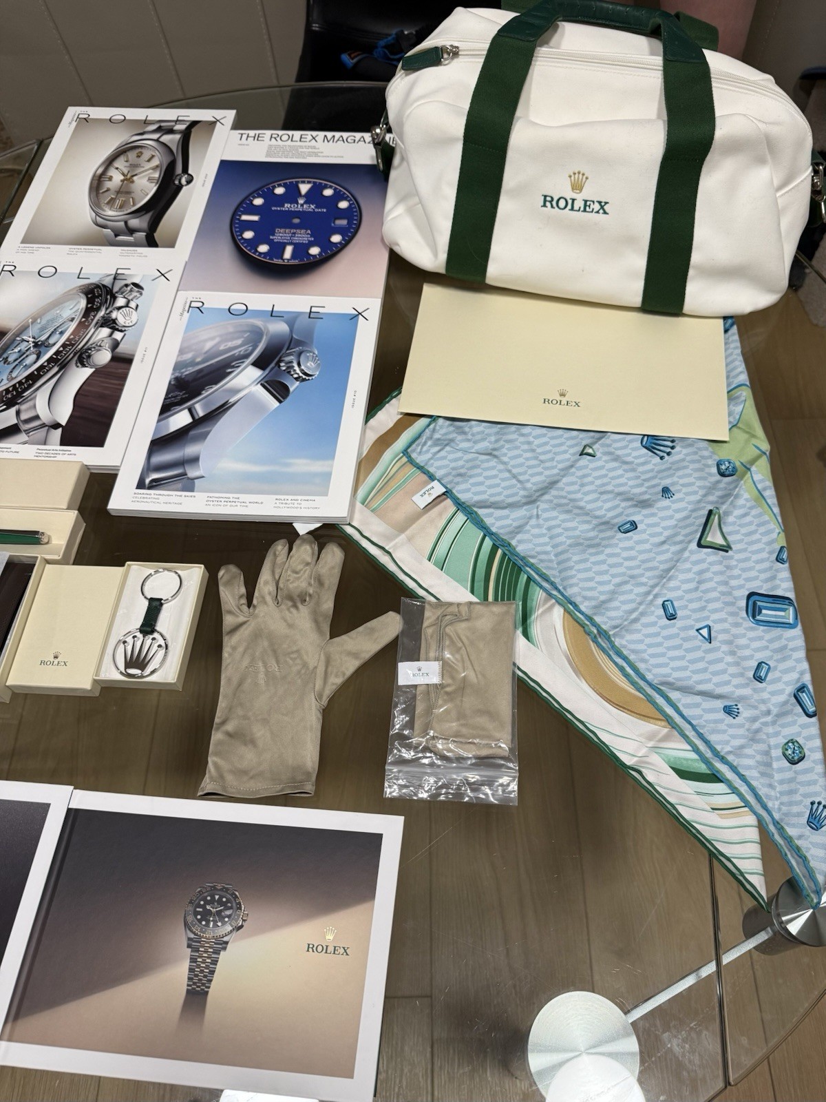 Rolex Magazines, Catalogs, Brochures LOT