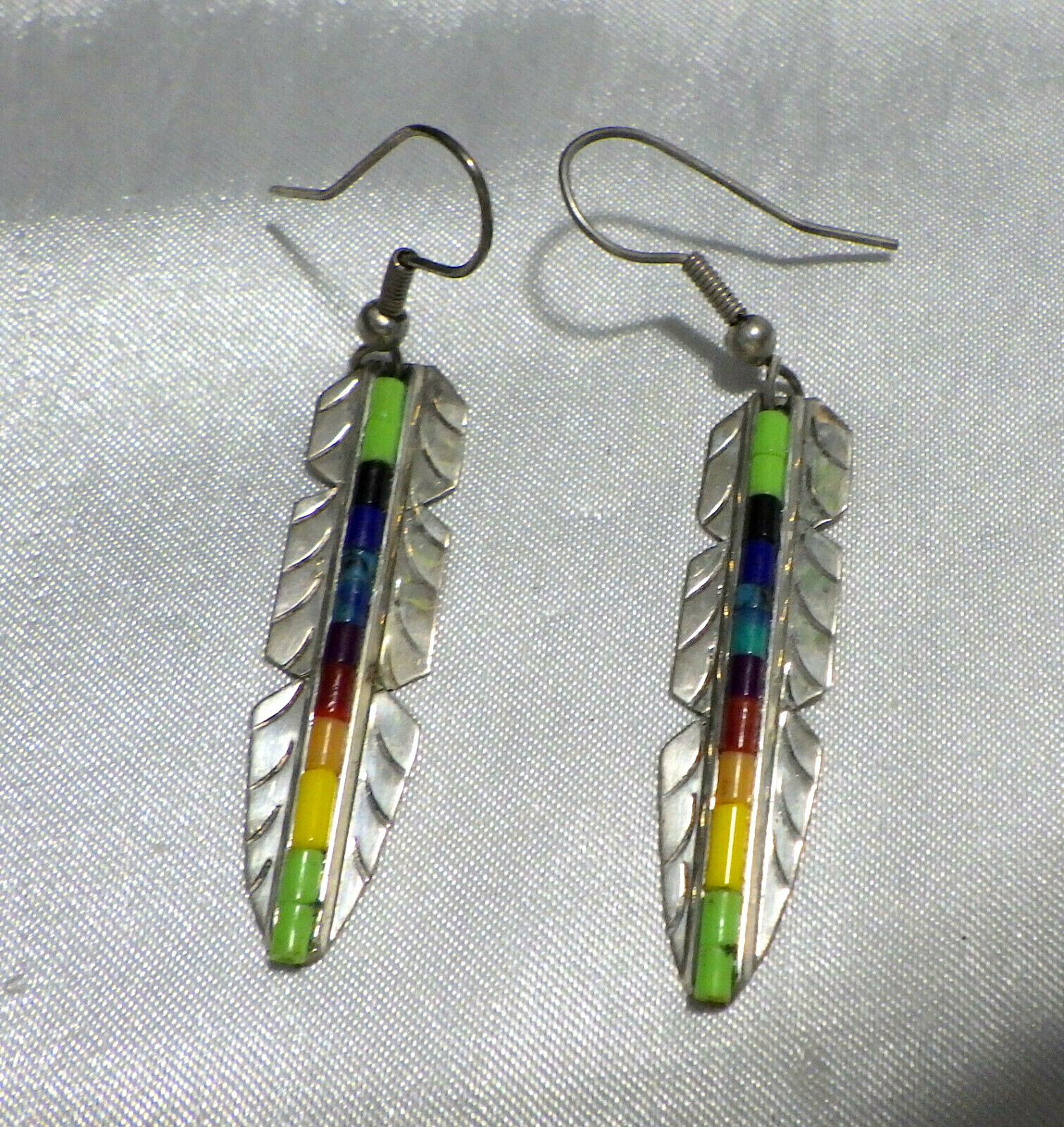 AJ STERLING SOUTHWEST EARRINGS FEATHER W, INLAY STONES 1.5′