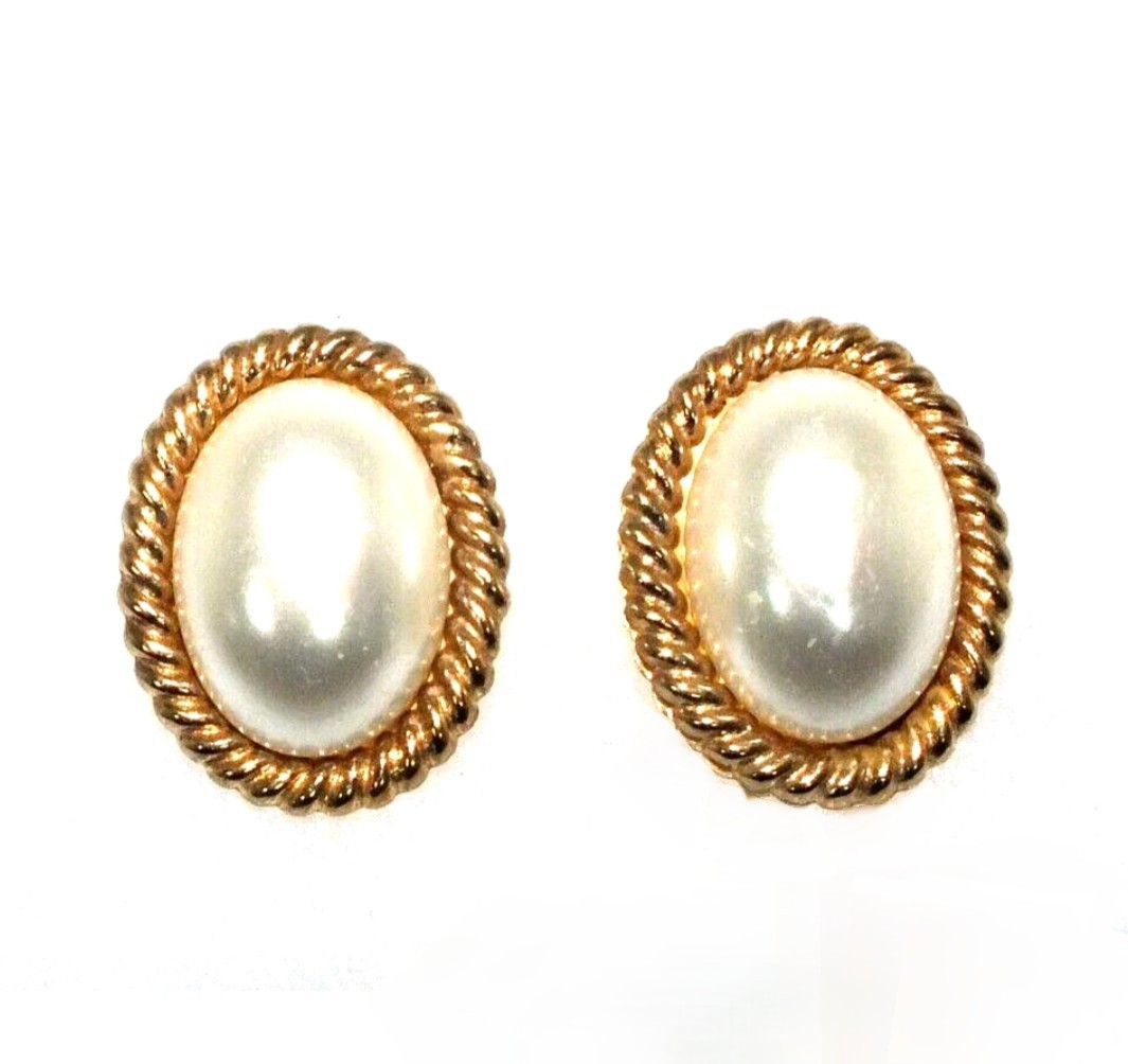 9CT SOLID GOLD PEARL EARRINGS VINTAGE BEAUTIFUL 375, 3.6 GRAMS