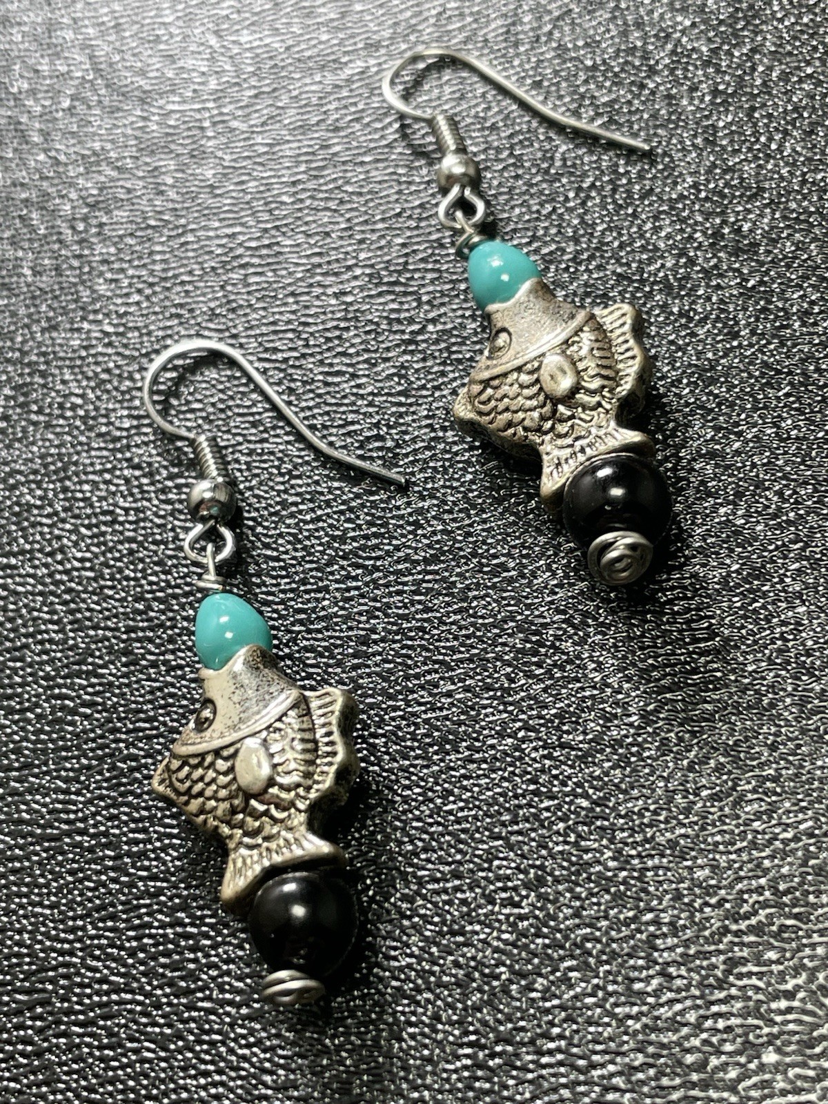 Vintage 1.8” Fish Blue & Black Glass Beaded Dangle Hook Earrings
