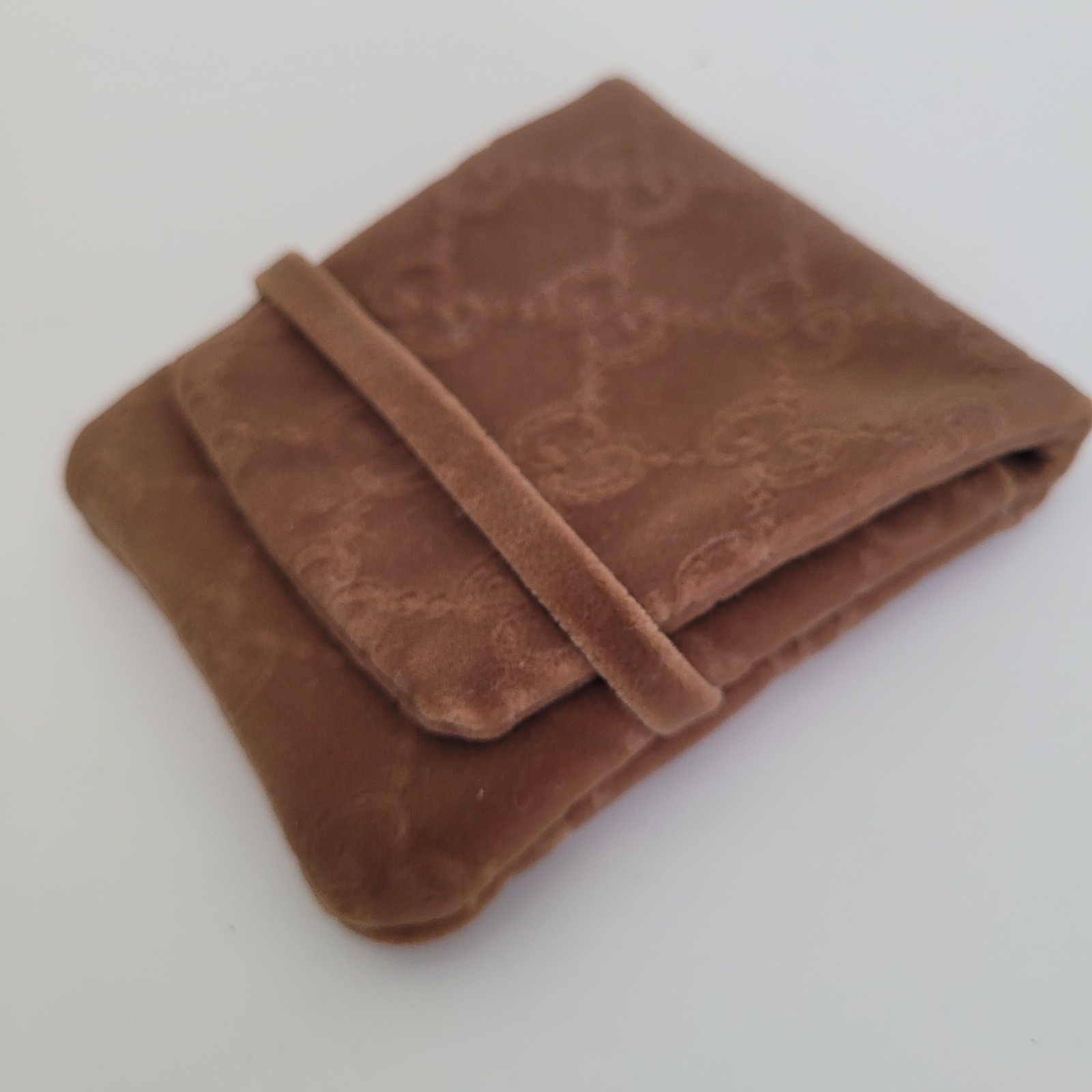 Gucci Brown GG Monogram Velvet Jewelry Pouch Small Travel Case Accessory Bag
