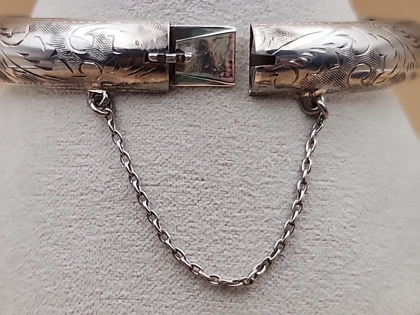 Sterling Silver Vintage Hand Engraved/Hinged Cuff Bracelet With Safety Chain