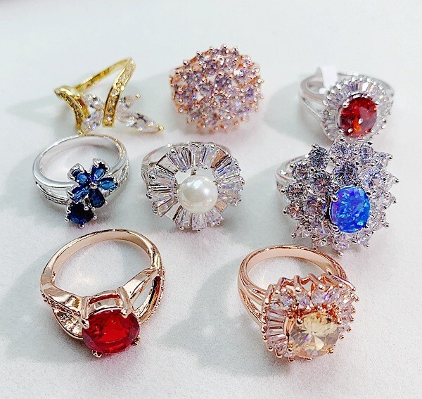 10Pcs Wholesale Mixed Gemstone Rings Jewelry Women Crystal Rings Lot Rhinestone