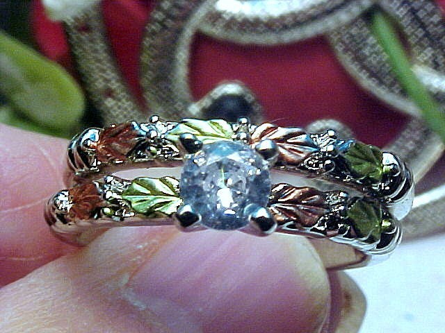 🔥 Black Hills Design 2pc Wedding Set + leaves +.50pt CZ sz 10.5