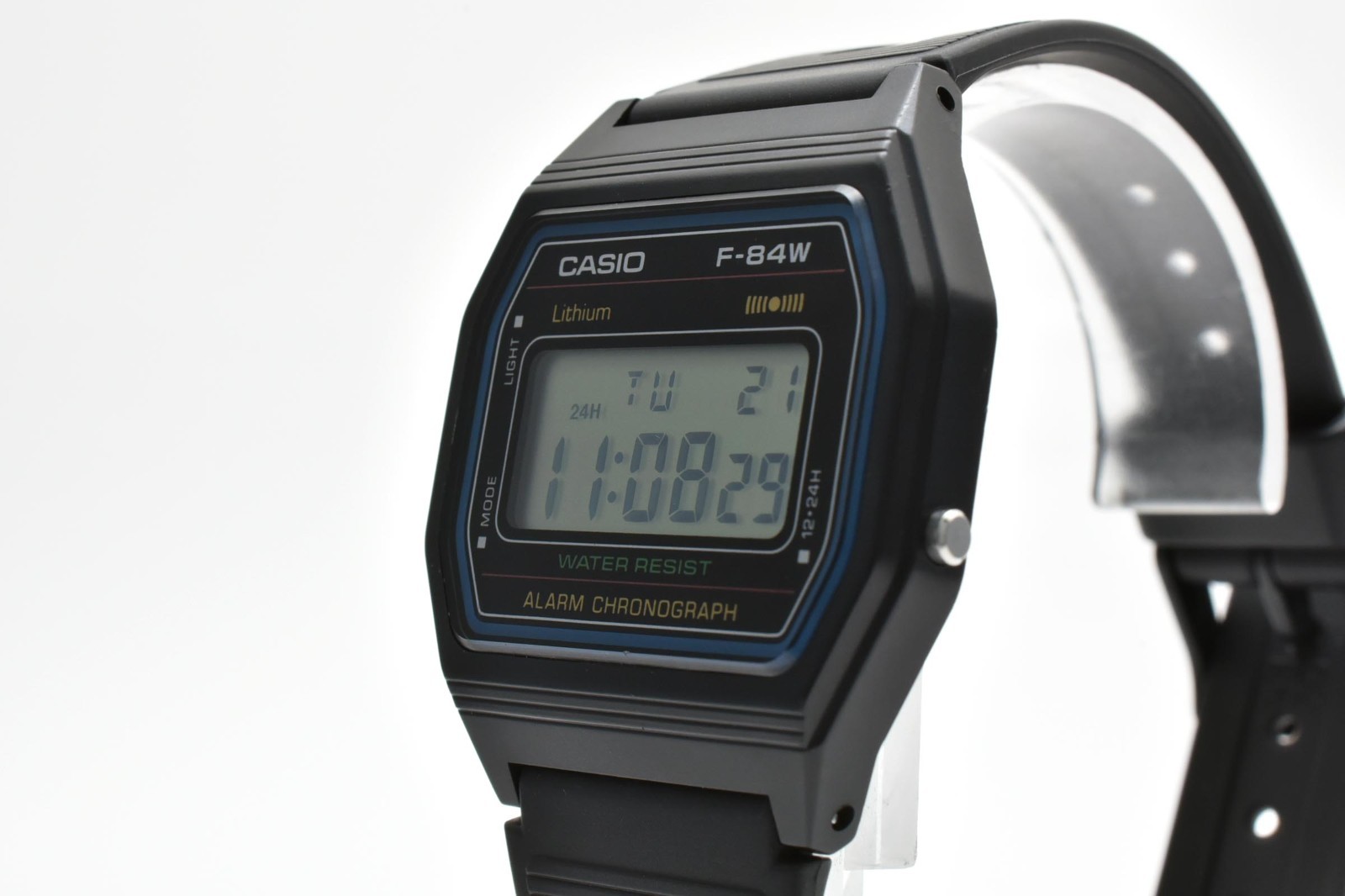 Casio F-84W-1 Digital Wristwatch F-84W Classic Retro Vintage Men’s Watch Japan