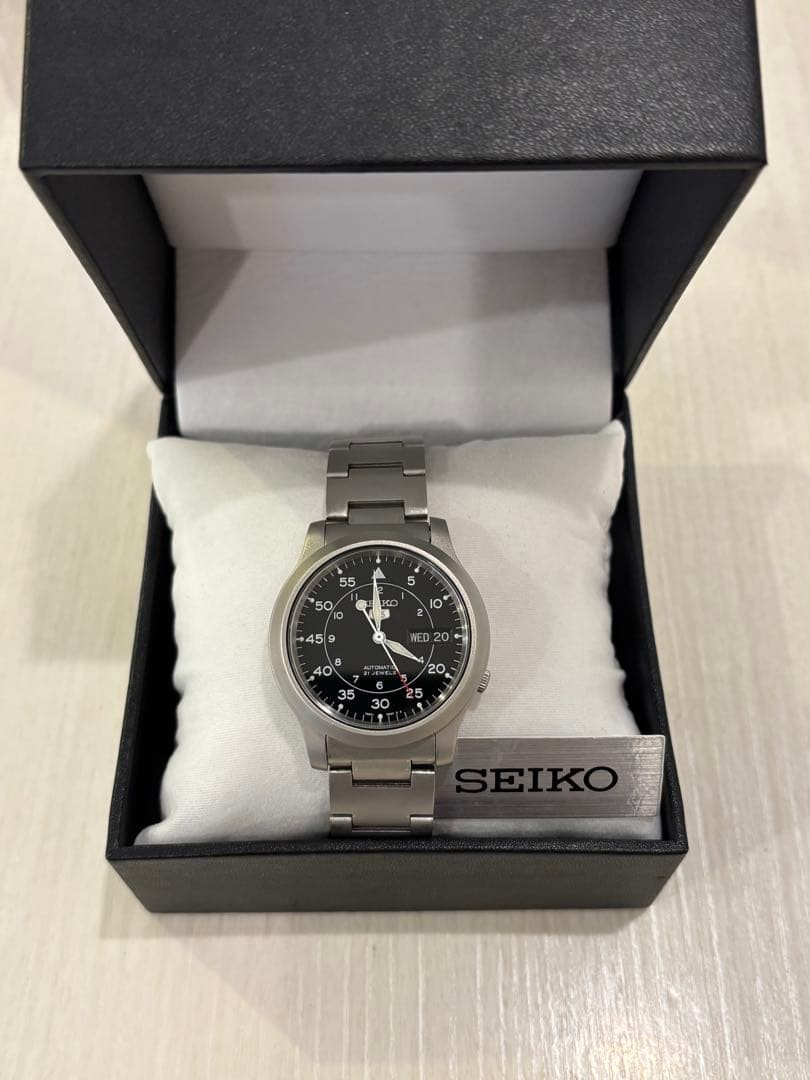 Seiko SNK809 Watch Tested & Works 8877