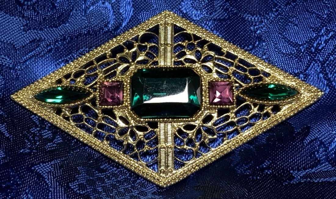 Gold Tone Green & Purple Rhinestone Pin LY119