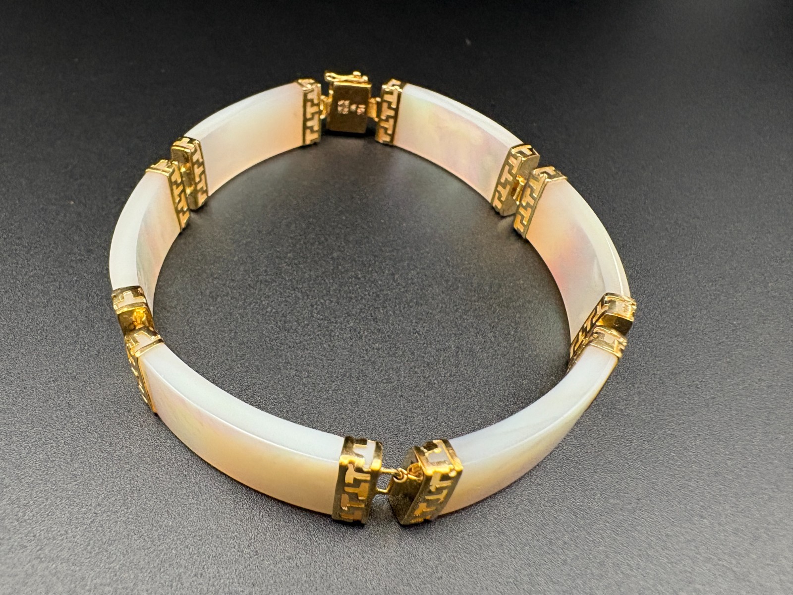 Vintage 14K Yellow Gold Mother of Pearl Greek Key Link Bracelet Heavy 16.1g