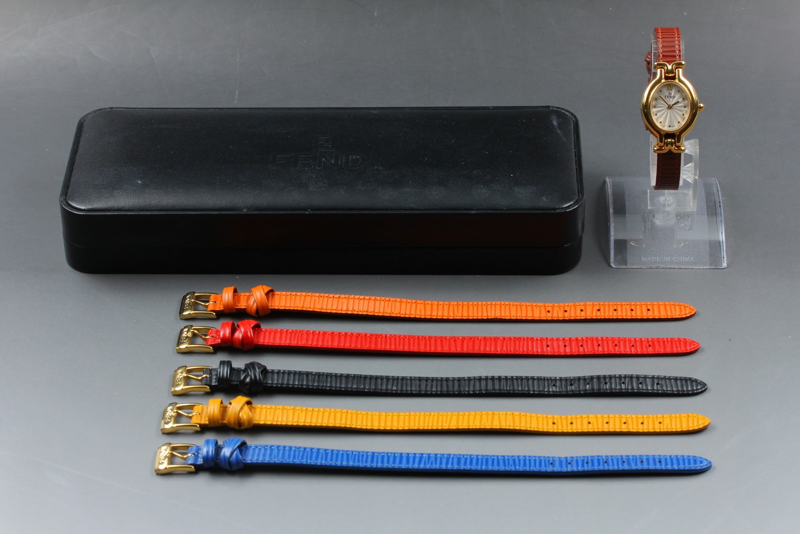 FENDI 640L 6 Colors Change Belt Gold Quartz Vintage Women’s Watch w/Box