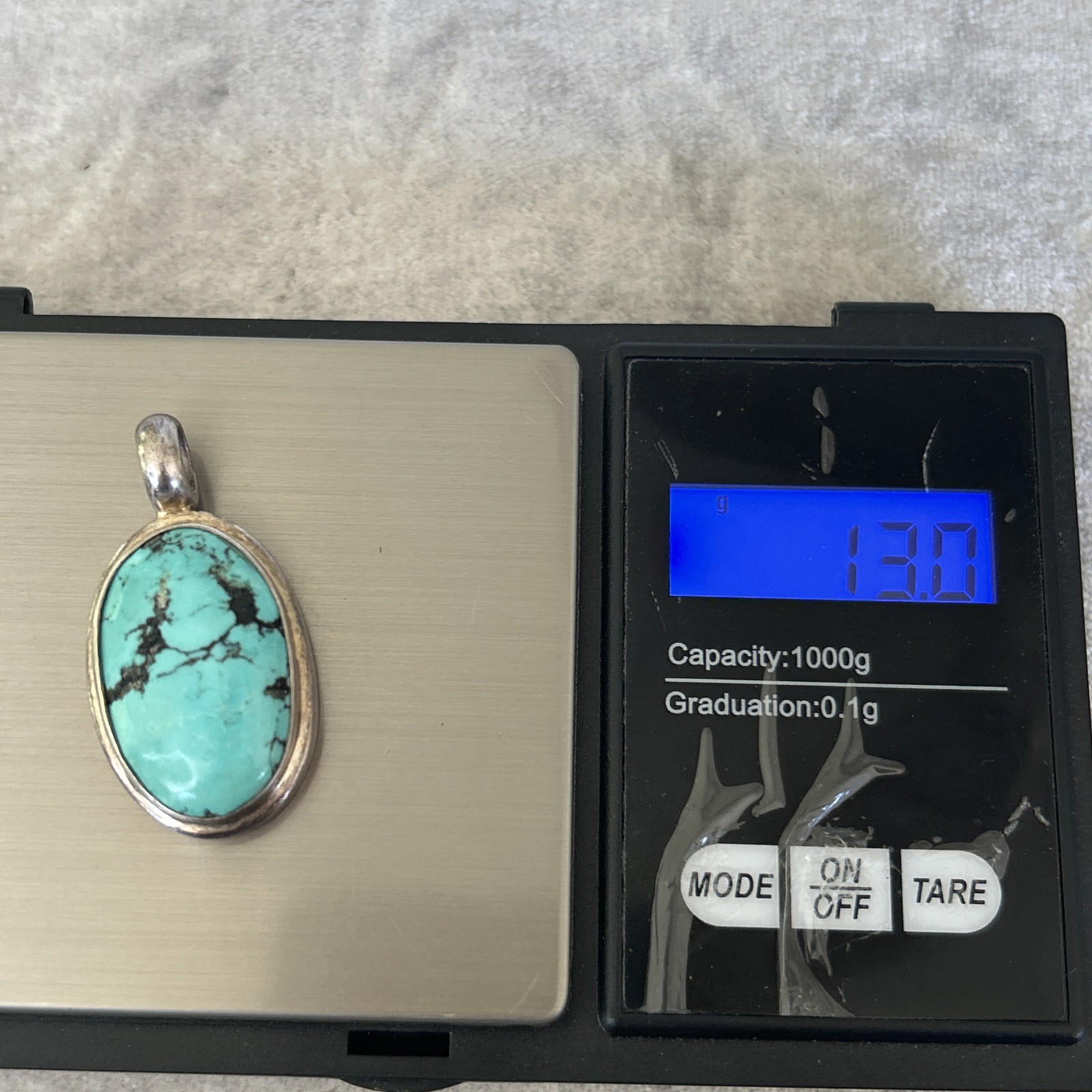 Vintage Turquoise Silver Oval Pendant 1 1/2″ x 3/4″ 13G