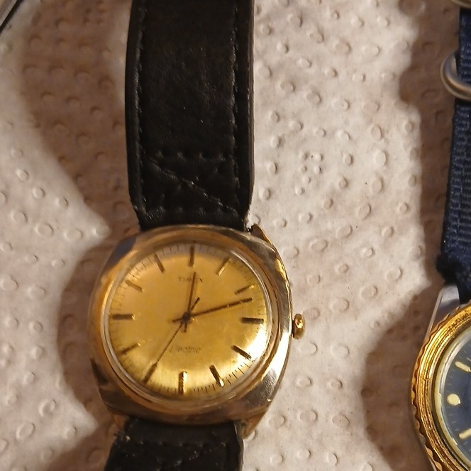 Wittnauer Vintage Dive Watch, Screw Down Crown . Timex Electrica . Monopoly.