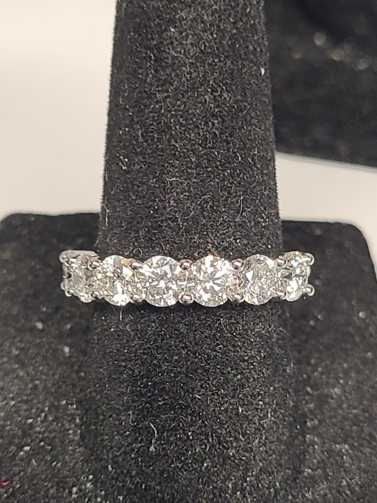 14K White Gold & Lab Created Diamond Ring 2.82 Grams Size 7