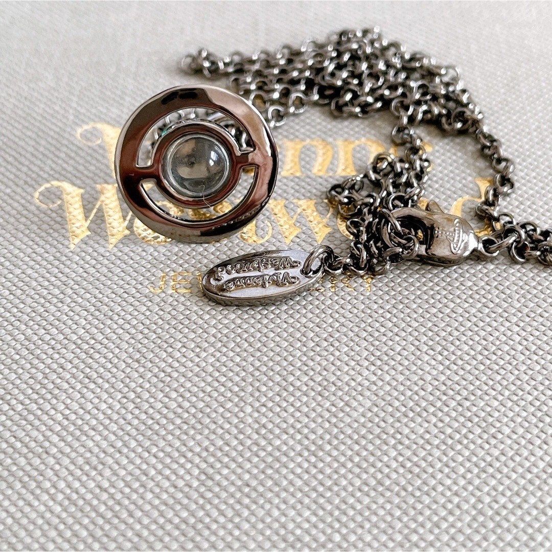 Vivienne Westwood Women’s Accessories Petit Orb Necklace Pendant Style Design