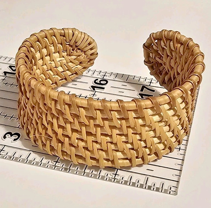 VTG Hippie Boho Plain Wicker Weave Natural Cuff Bracelet 3″ Across 1.25″ Wide