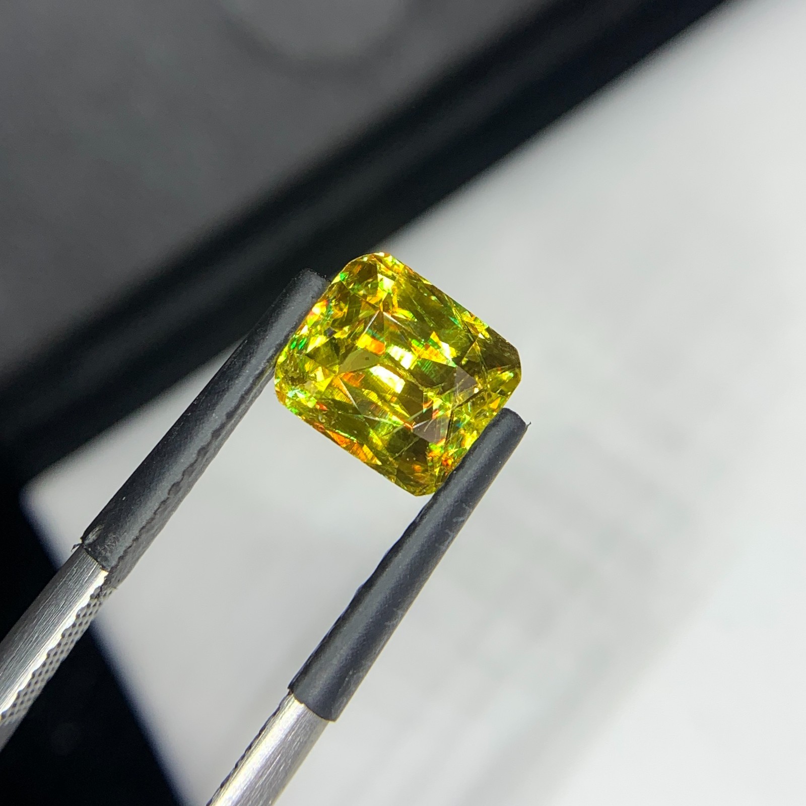 2.80 Carat Natural Brown Sphene Cushion Shape Faceted Loose Gemstone
