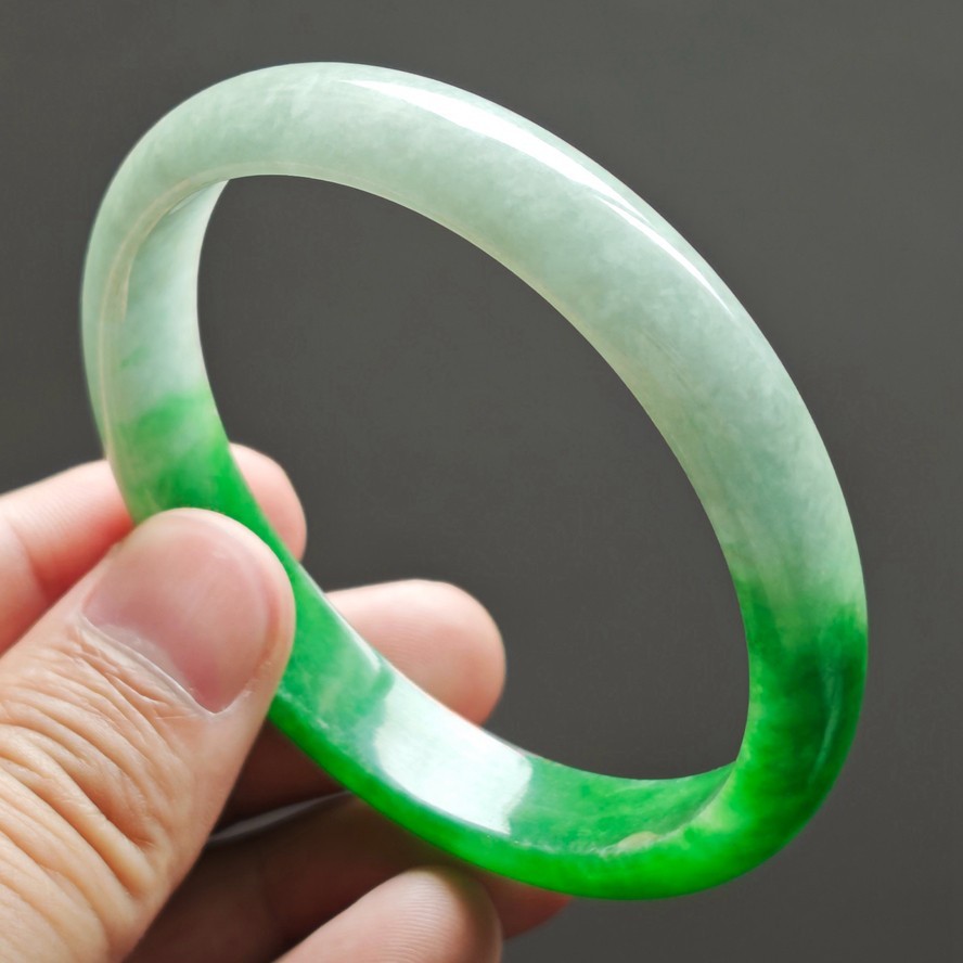 61mm Burma Natural Emerald Icy Green Jade Jadeite Bracelets Jade Bangle 4021