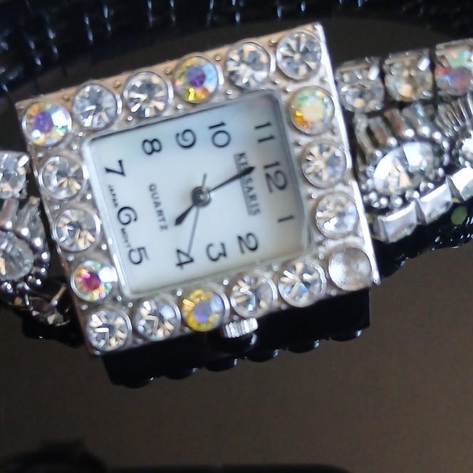 Women’s Quartz Square Analog Dress Watch White Dial Rhinestone Silver Bracelet