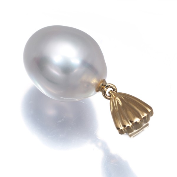 Auth TASAKI Pendant South Sea Pearl 10.8mm 18K 750 Yellow Gold
