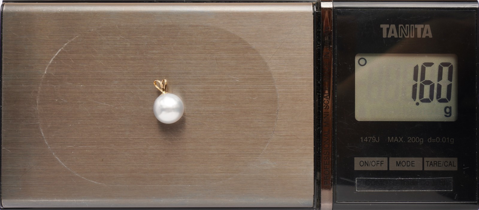 10.2MM Silver-Gray Tahitian Cultured Pearl Pendant 18K Solid Yellow Gold