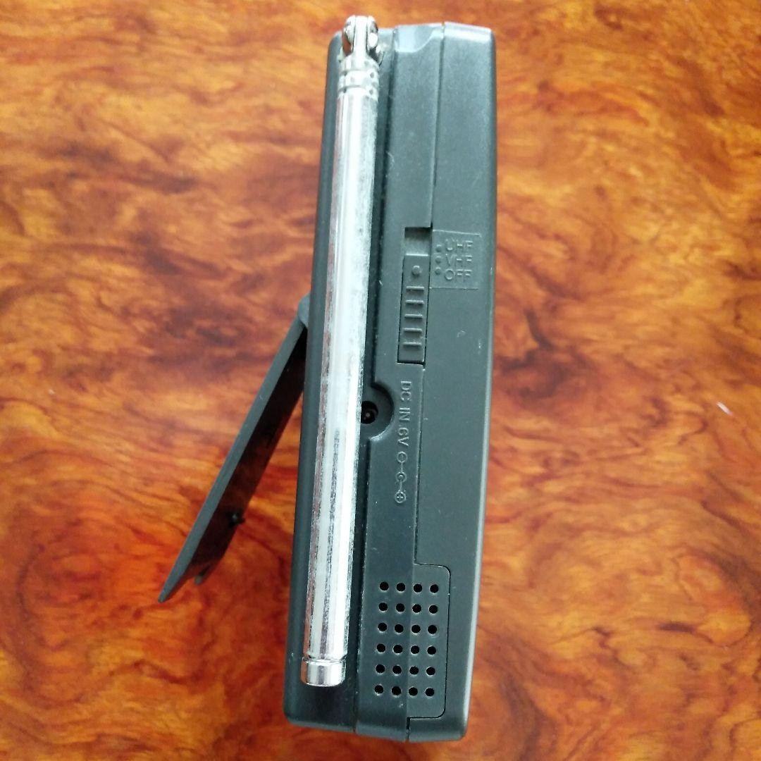 Junk item: CITIZEN ST555 television, manufactured in 1998, not compatible wit nu