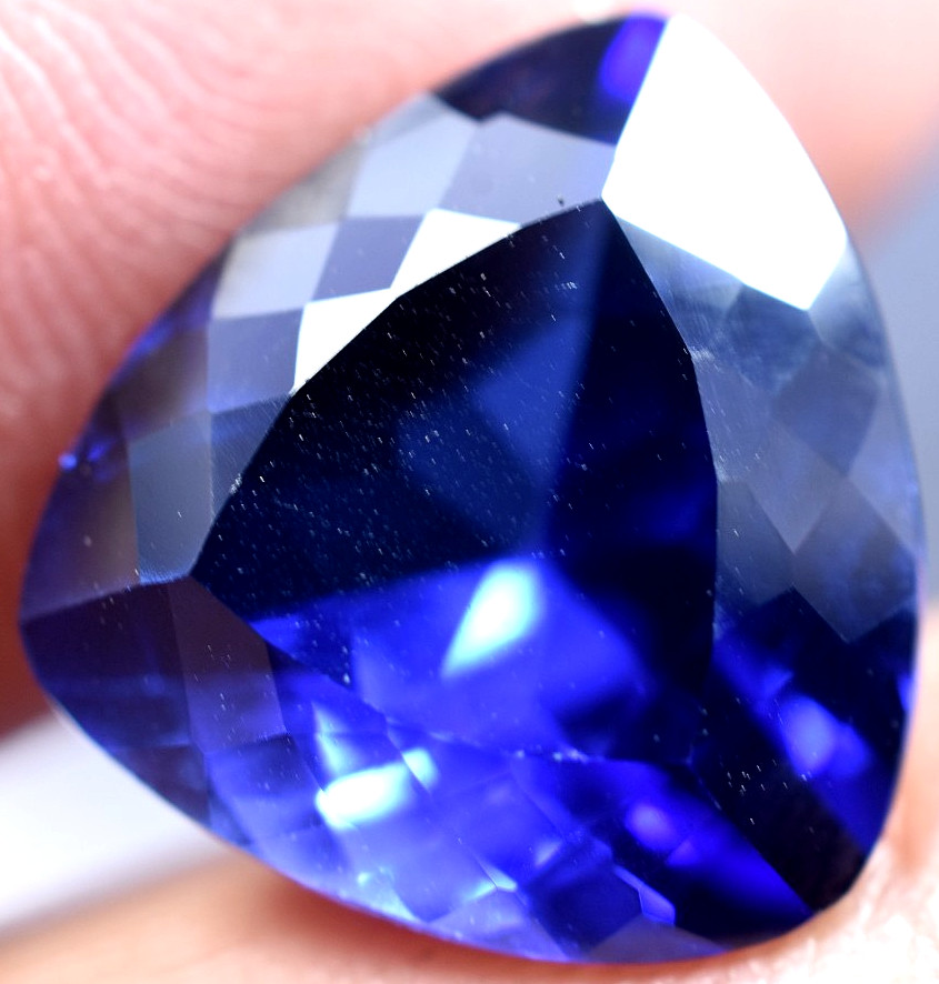 Extremely Rare & Flawless 9.00 CT Natural Benitoite GGL Certified Loose Gemstone
