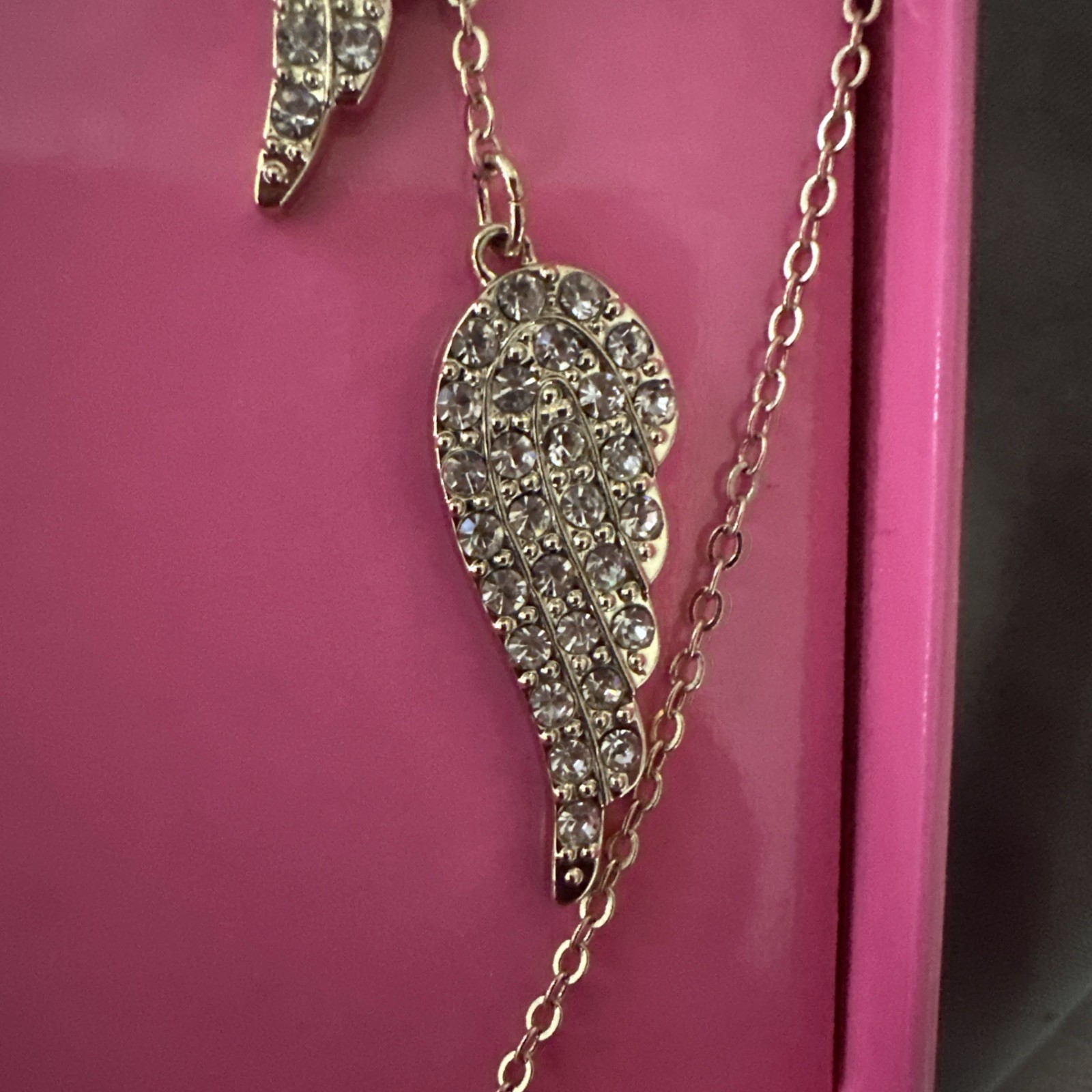 Victoria’s Secret Angel Wing Charm Necklace Pavé Setting in Pink Gift Box