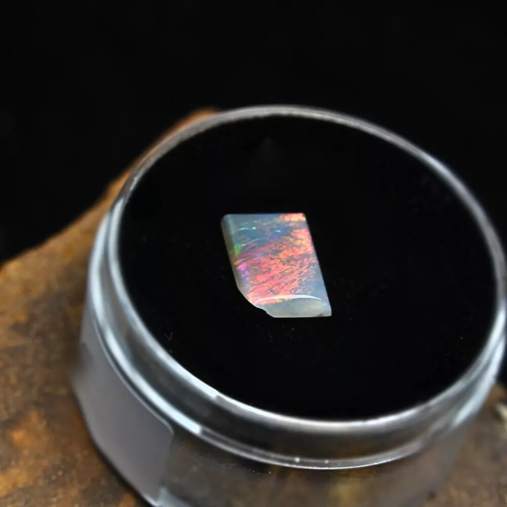 Mirthful Lightning Ridge Natural Crystal Opal 0.40 ct