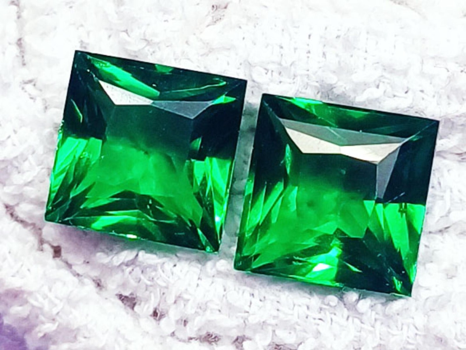 18+ Ct Square Cut Natural Green Garnet Certified Pair Loose Gemstone ~~ PG12