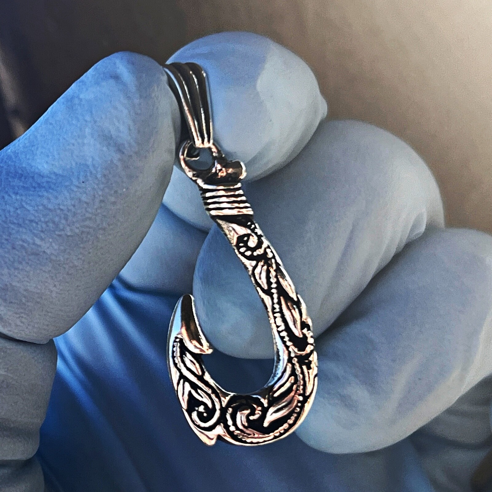 Real 925 Sterling Silver Hawaiian Fishing Fish Hook Tribal Scroll Makau Pendant