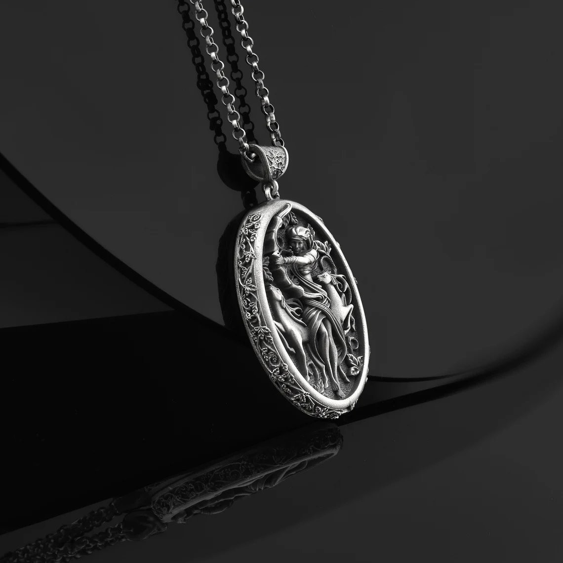 Greek Goddess Diana Artemis Necklace 925 Sterling Silver Necklace US Duty Free