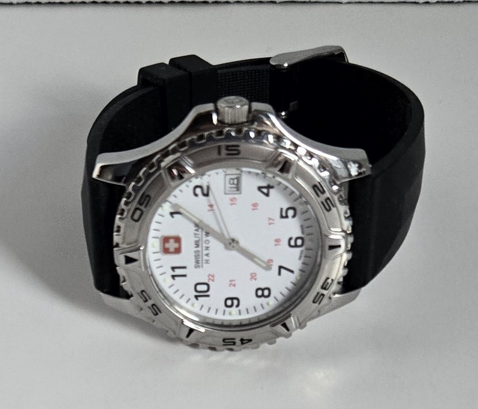 Swiss Made Swiss Military HANOWA Watch. Works! New Battery Stainless Steel 10ATM