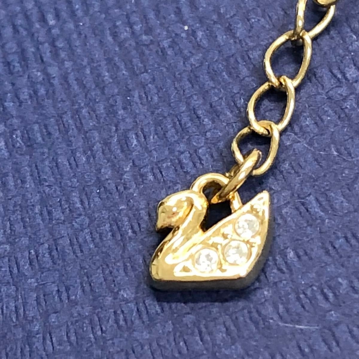 Swarovski Sparkling Dance Necklace Round Cut Crystal Pendant Gold Tone Chain