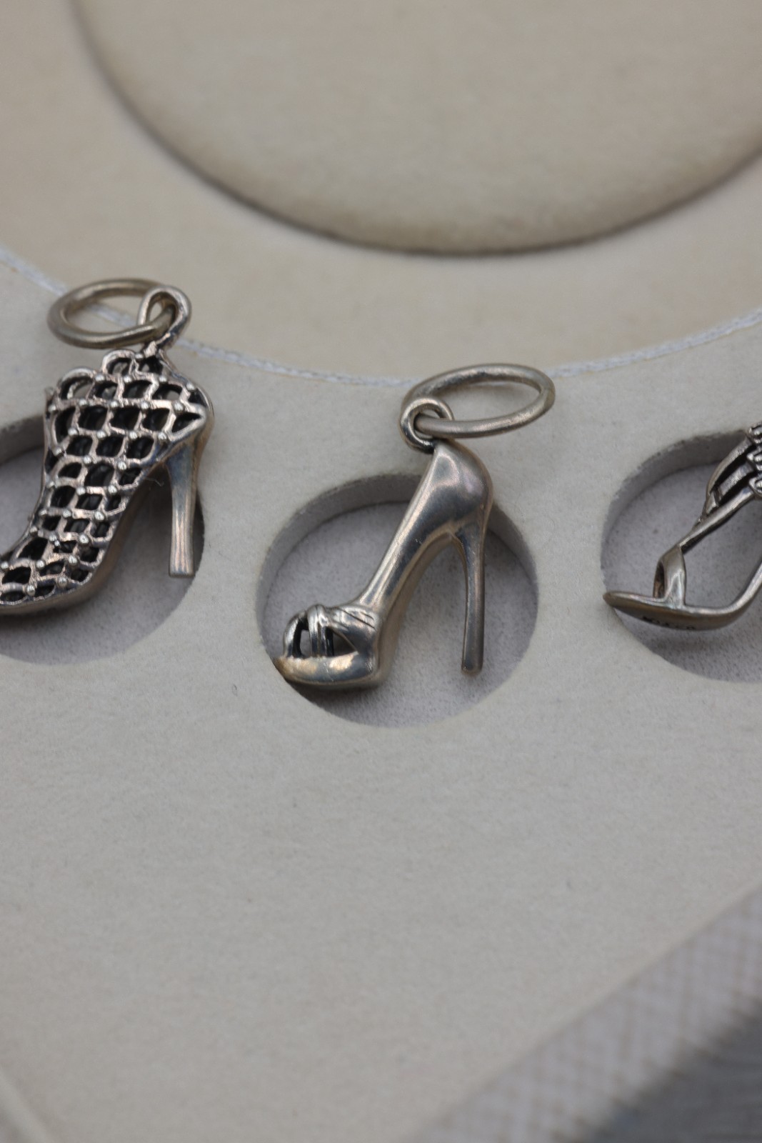 Bella Fascini High Heels Dangle Beads Charms Set Of Four