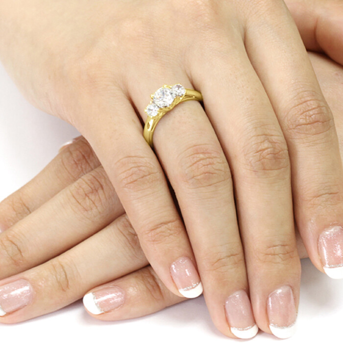 Women 8mm 14K Yellow Gold 1 Carat Round CZ Three Stone Wedding Anniversary Ring
