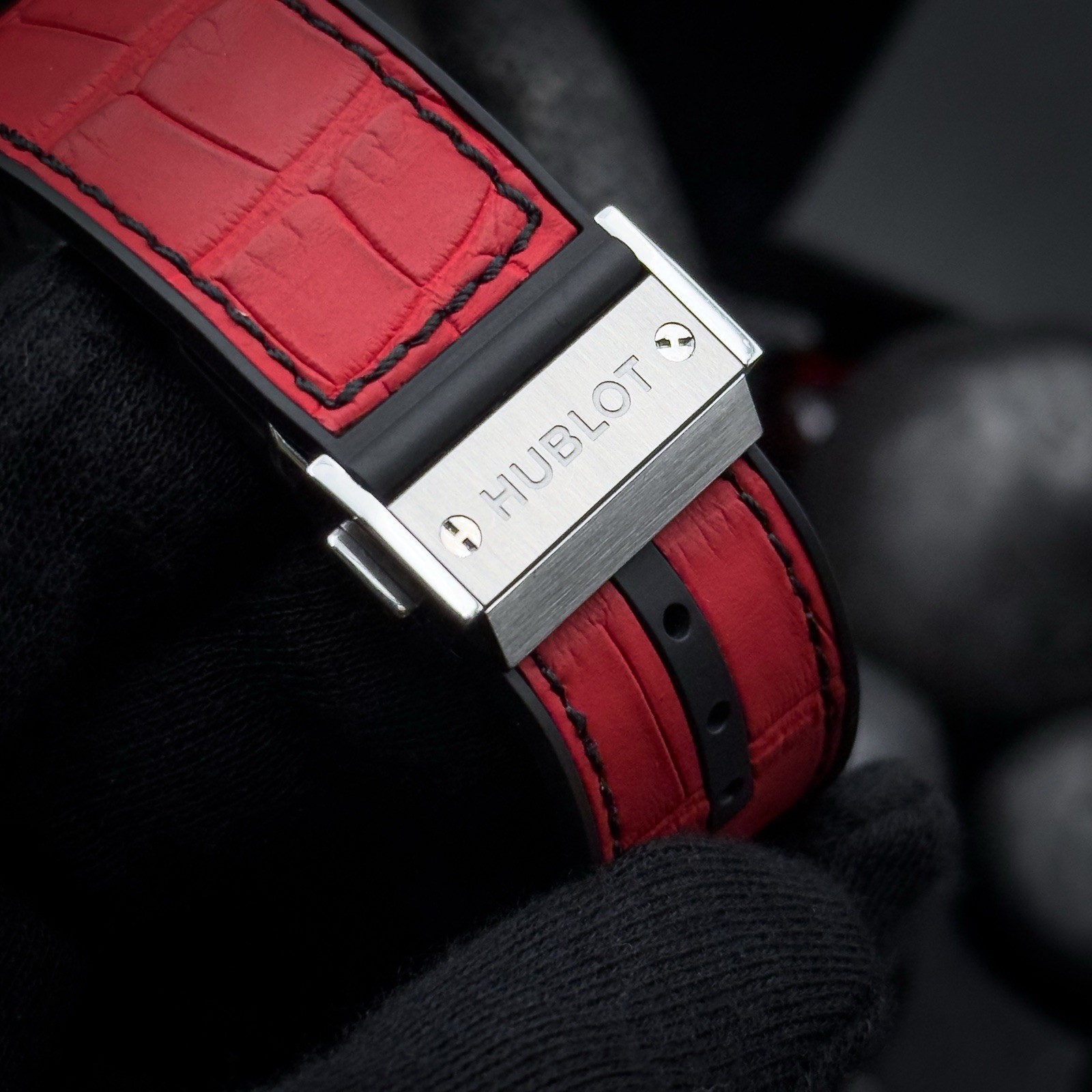 Hublot Big Bang Chronograph 301.SB.131.RX Carbon Dial / Ceramic + Extra Strap