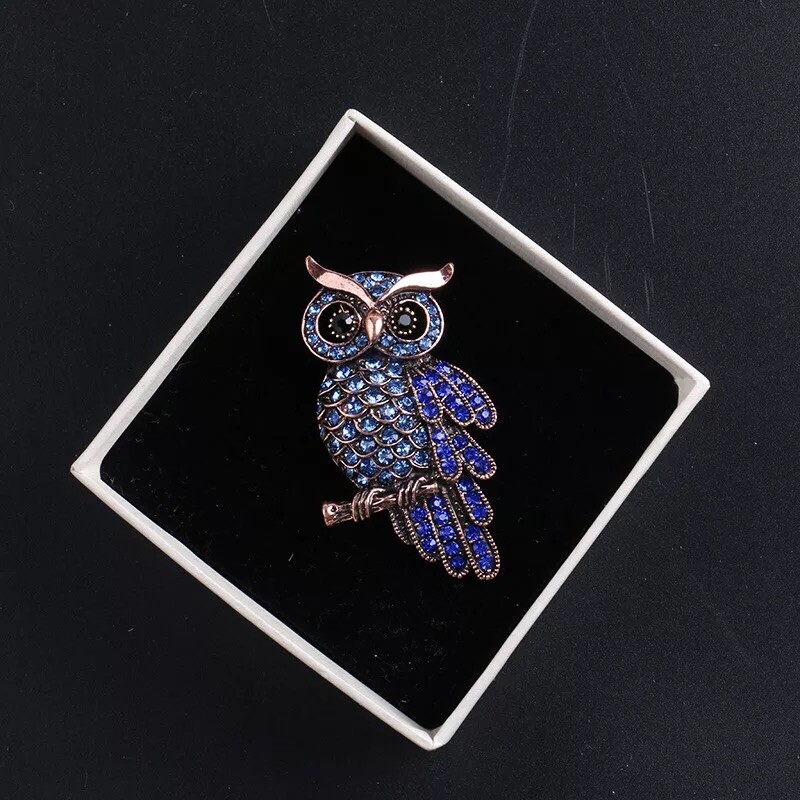 Gift Classic Luxury Owl Bird Gold Tone Brooch Pin Blue Rhinestone Crystal