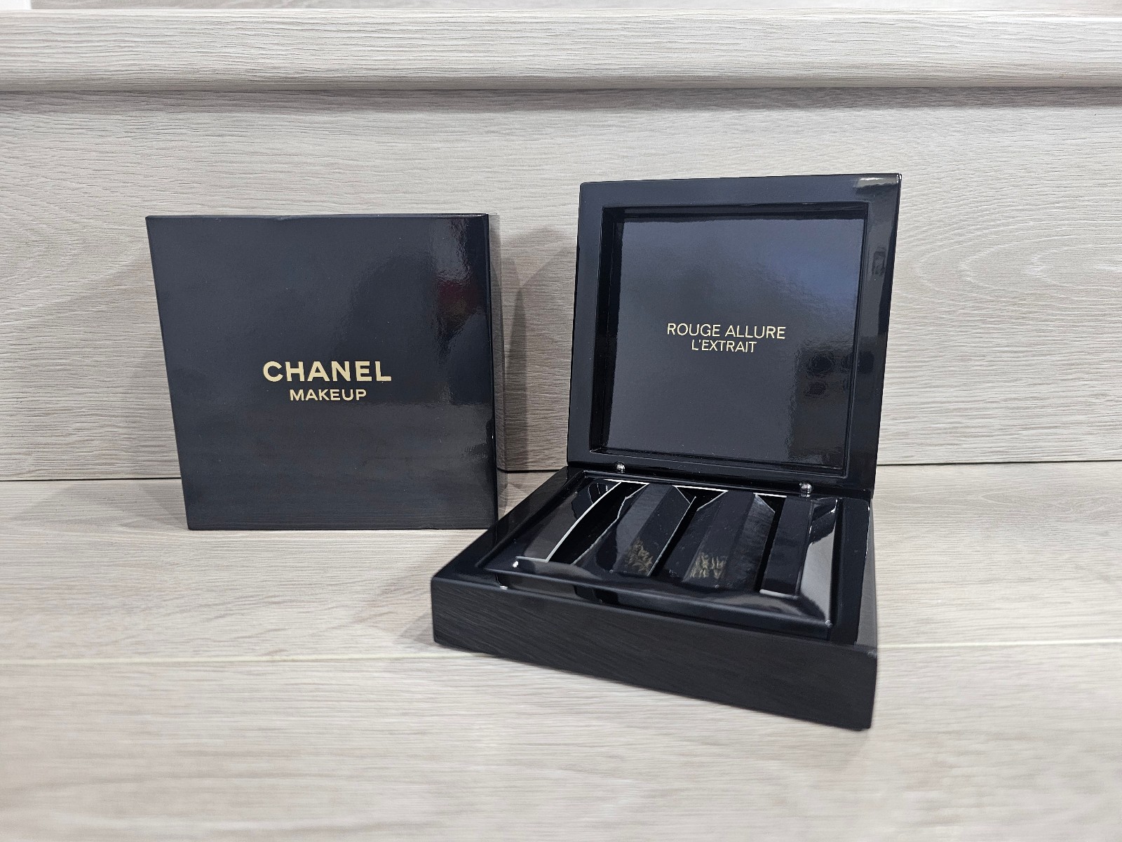 CHANEL Rouge Allure L’Extrait VIP GWP Gift Lacquer Wood Jewelry Vanity Case Box
