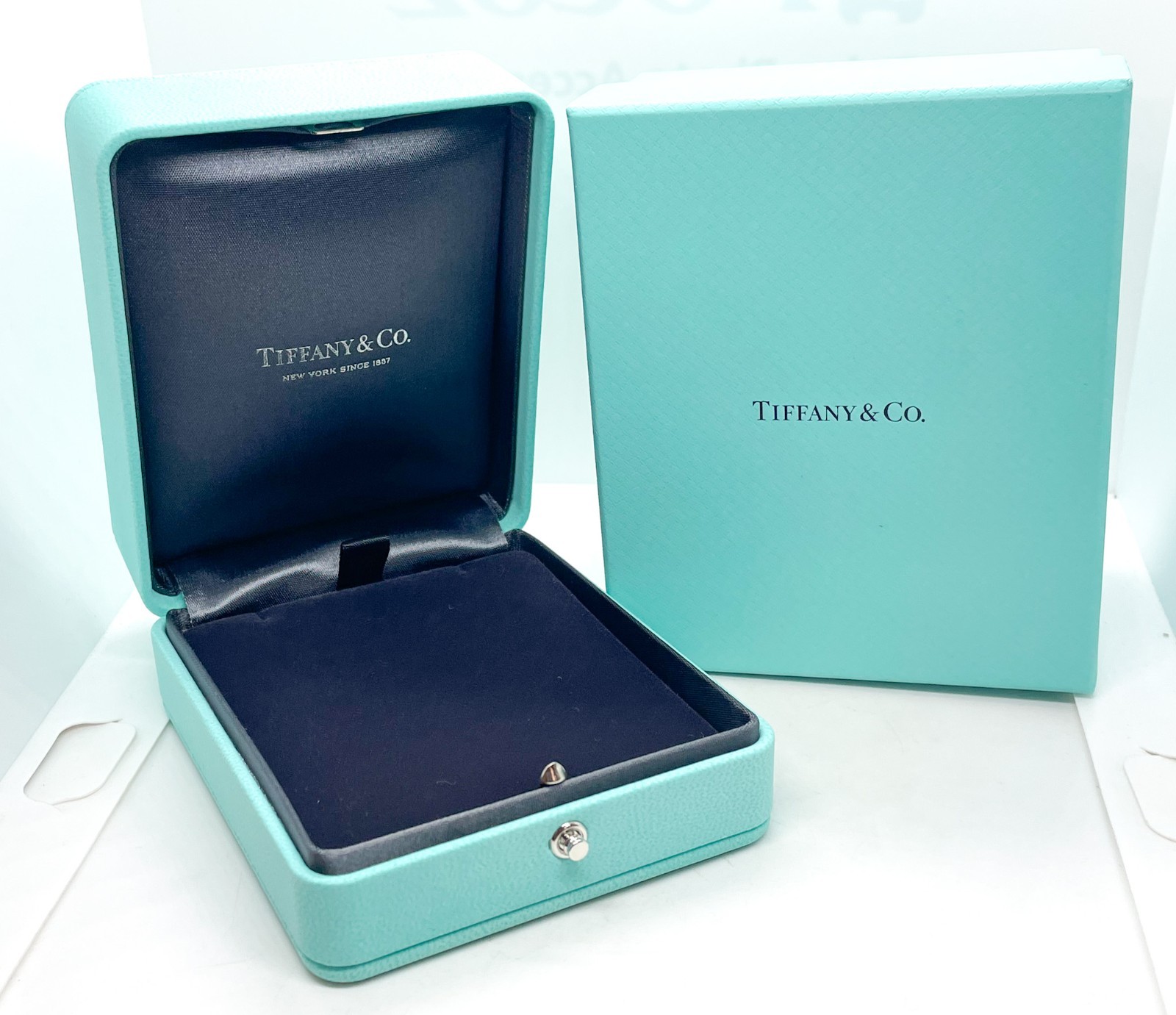 Tiffany & Co. Blue Leather Necklace Holder Box Case 4″ x 3.25″ x 2″