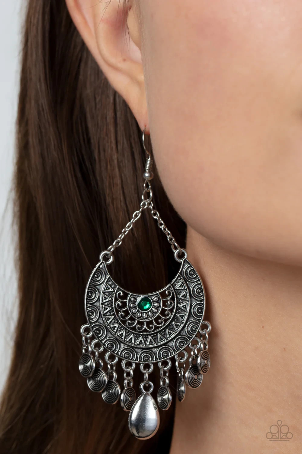 Paparazzi Earrings – Lunar Allure – Green