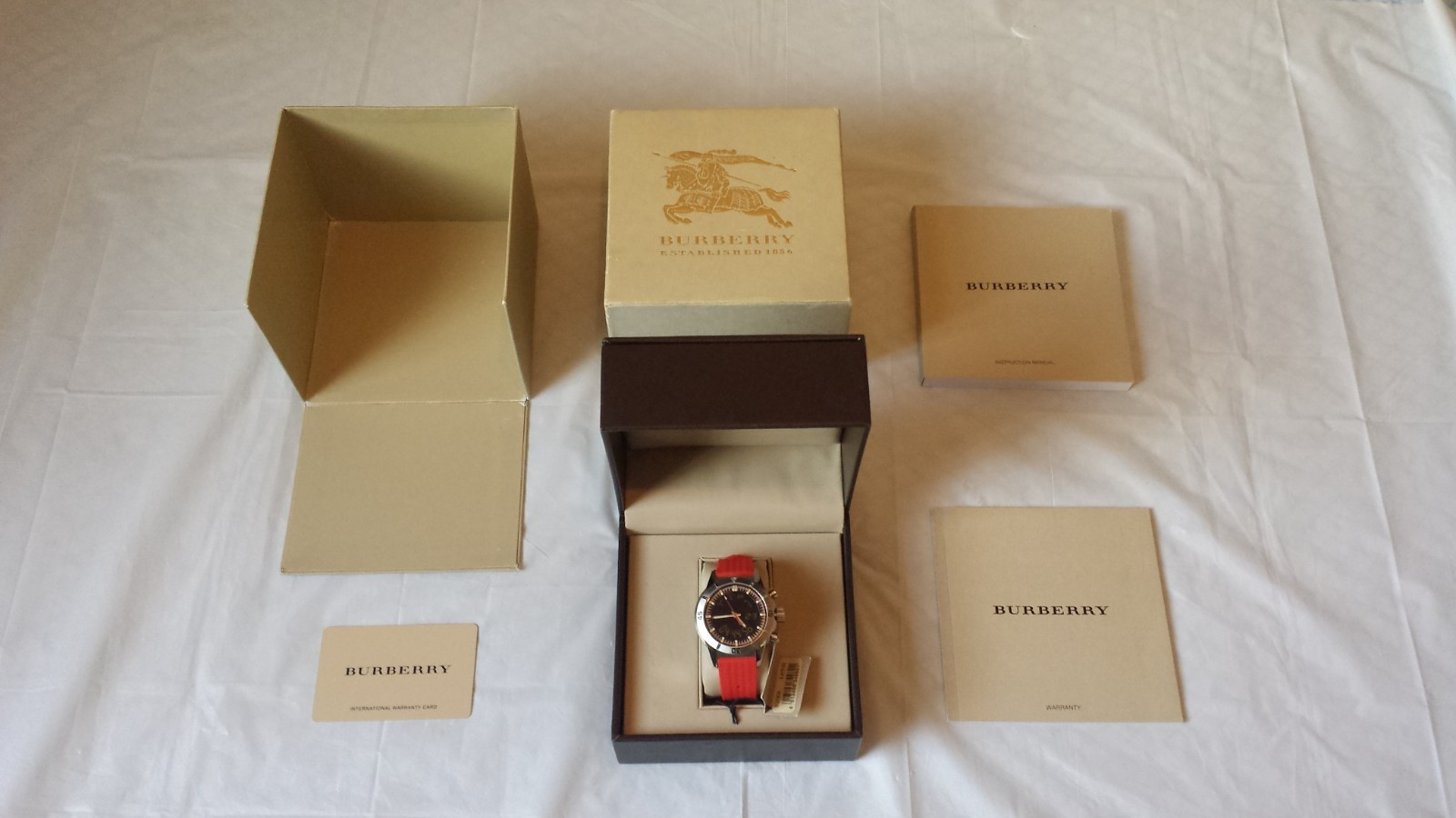 MENS BURBERRY BU7404 Analog-Digital Multi-Function Gents Swiss Made Watch Boxed
