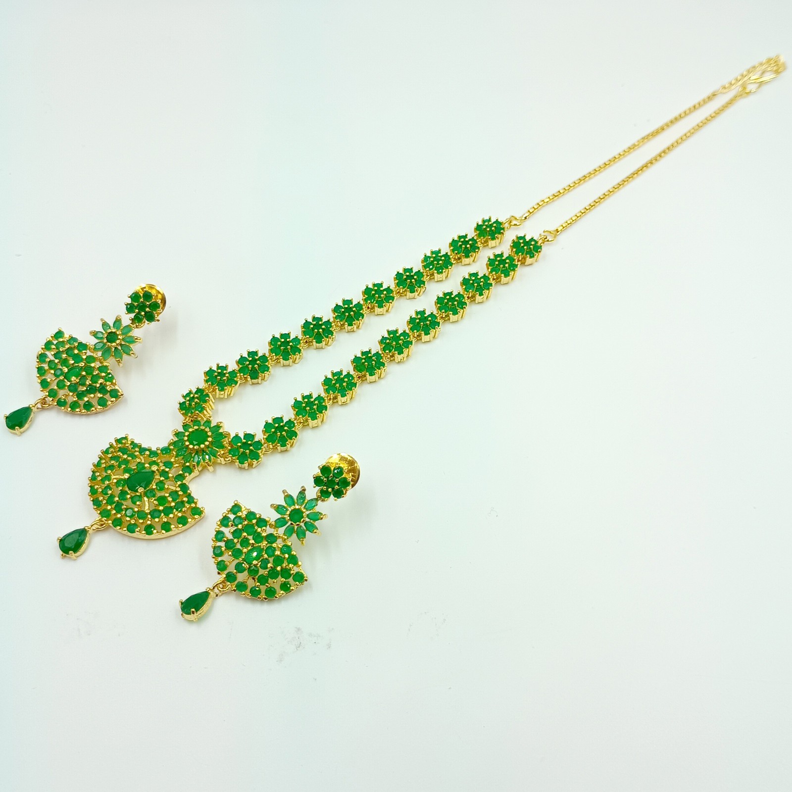 Traditional South Indian 22k Gold Plated Emerald Stone Necklace Set
