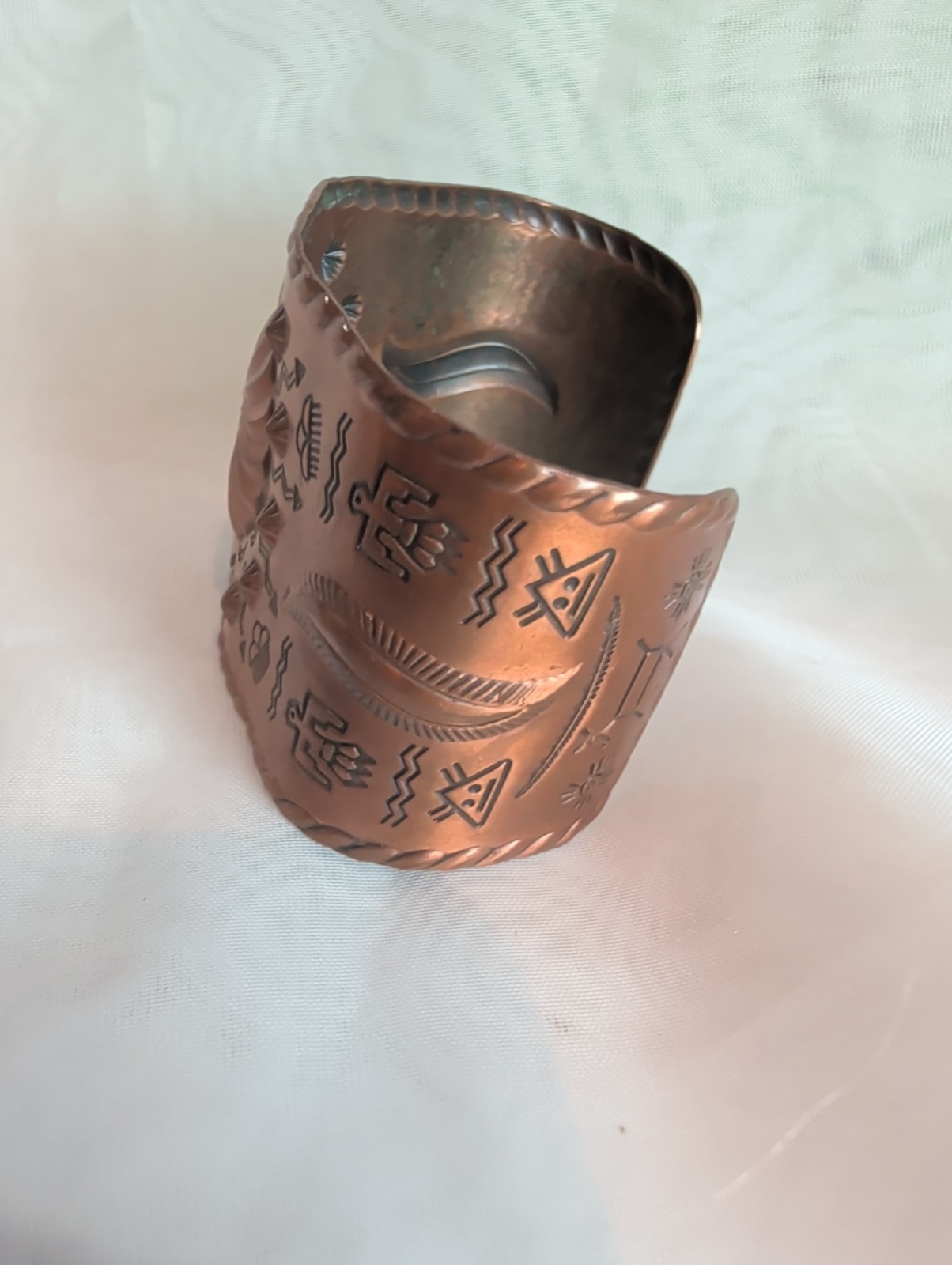 Bell Trading Post Story Teller Thunderbird Copper Native American Cuff Bracelet