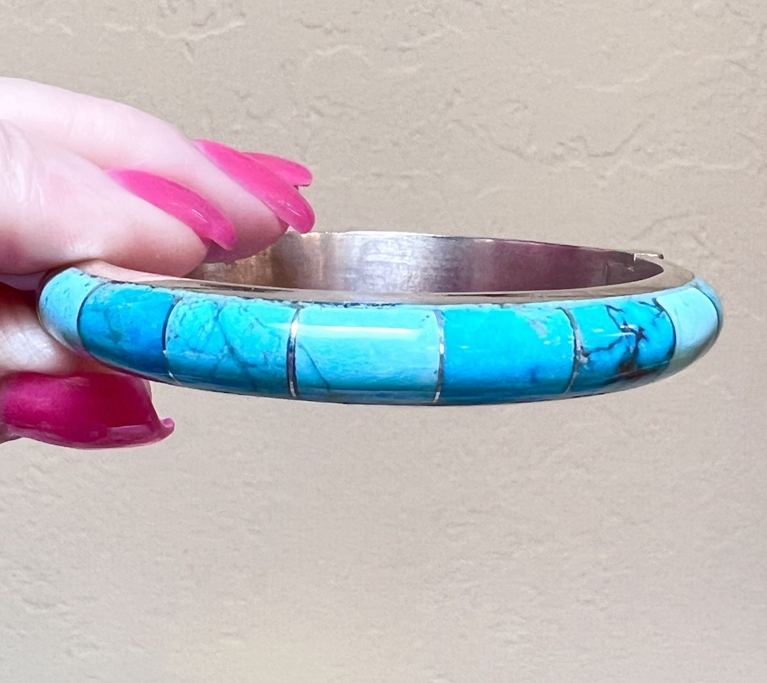 LOVELY Jay King, Desert Rose Trading Sterling Silver & Turquoise Inlay Bracelet